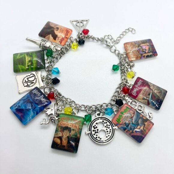 Harry Potter Book Cover Charm Bracelet Handmade - Picture 2 of 10